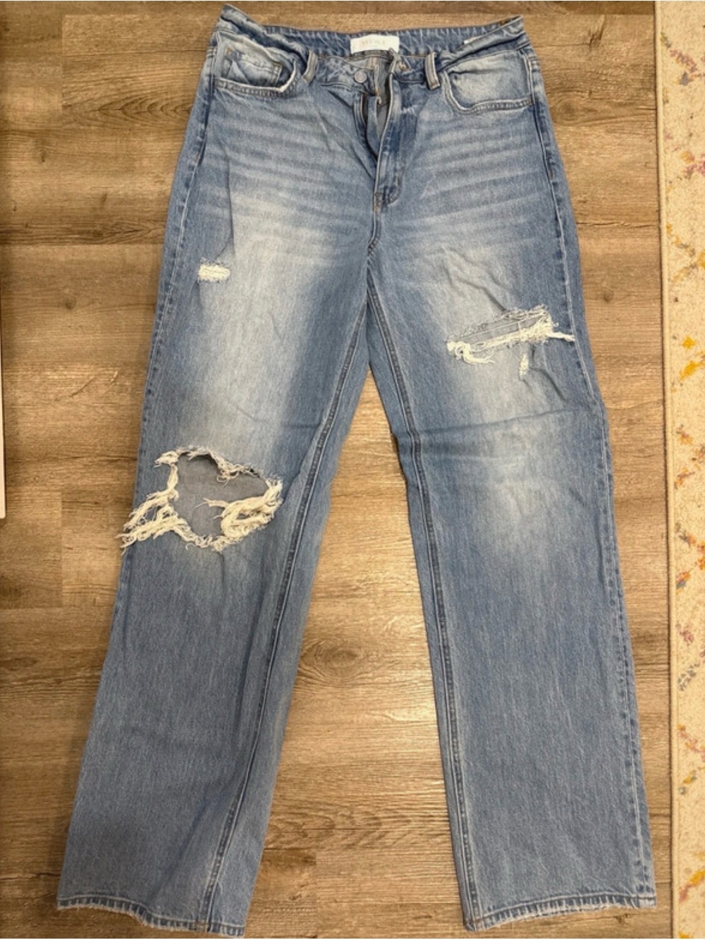 VERVET BY FLYING MONKEY Light Wash Distressed Boyfriend Jeans
